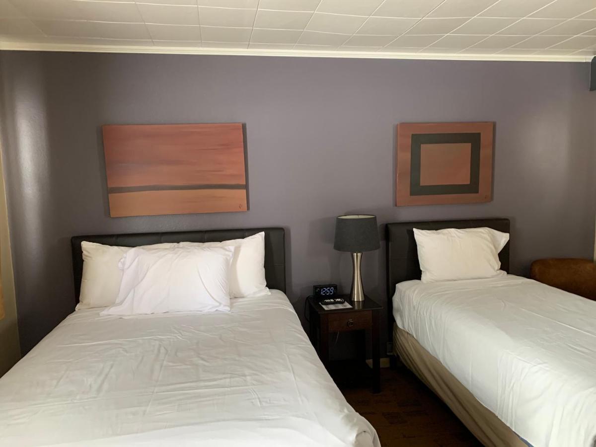 The Triangle Motel Alma Екстер'єр фото
